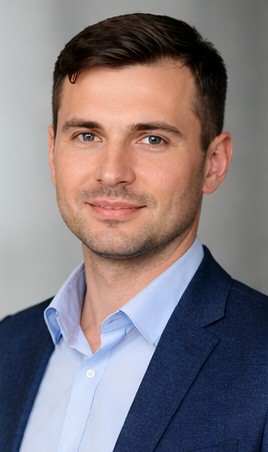 Александр Волков